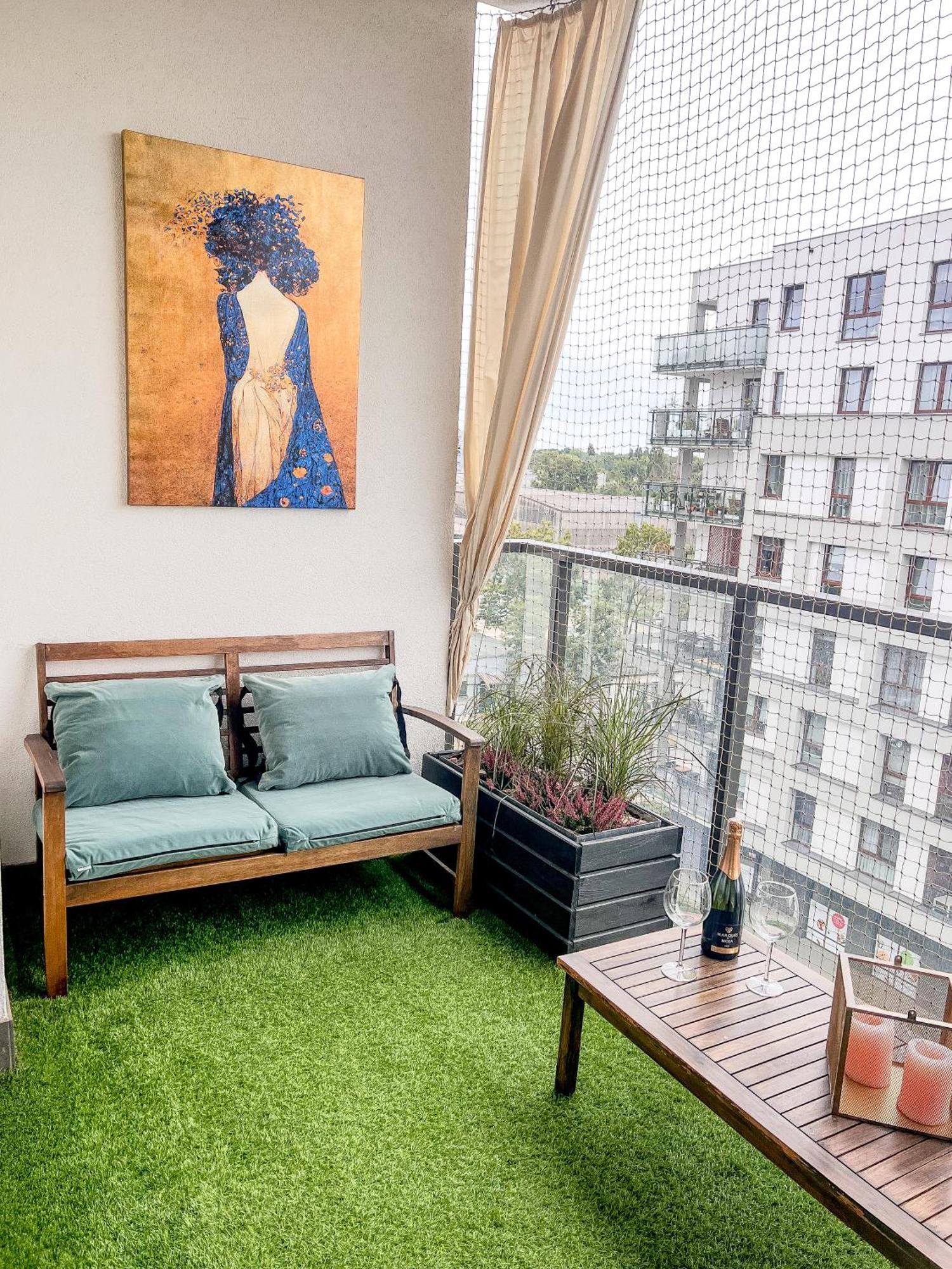 Lake Park Apartament With Free Parking Airport Netflix Apartment Varşovia Exterior foto